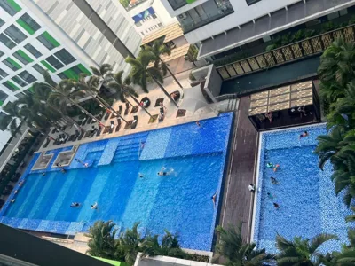 Appartamento con una camera da letto con vista piscina — Serviced Apartment at Republic Plaza - Pool & City View, near T3 airport Tan Son Nhat